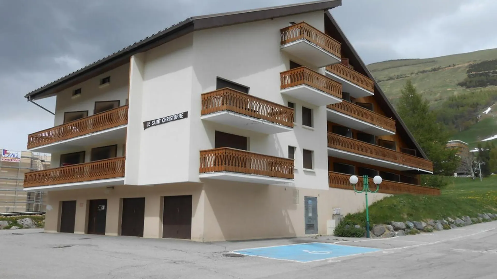 Duplex 6 Personnes Proche Ski, Balcon, Parking, Casier A Ski - Fr-1-516-3 Les Deux Alpes Apartment